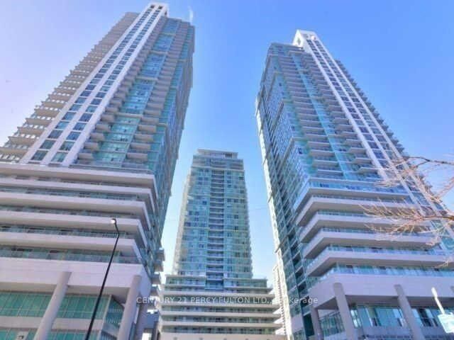 Photo de la propriété: 70 Town Centre Court 1809 ON M1P 4Y7