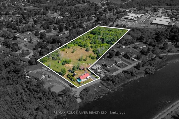 Photo de la propriété:  810 Canal Road  ON K9L 1A1 