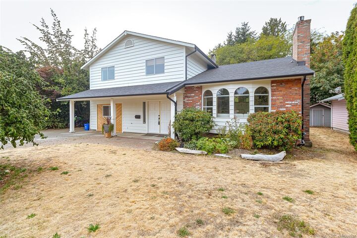 Property Photo: 3130 Flannagan Pl BC V9B 5K7