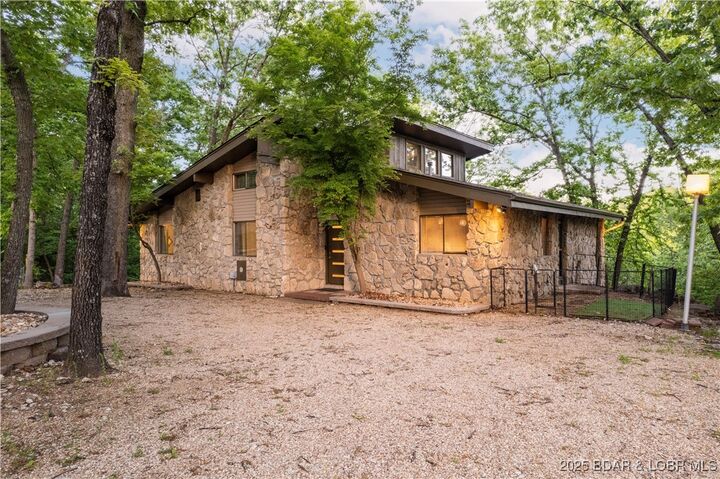 Property Photo: 134 Twin Oaks Drive MO 65049