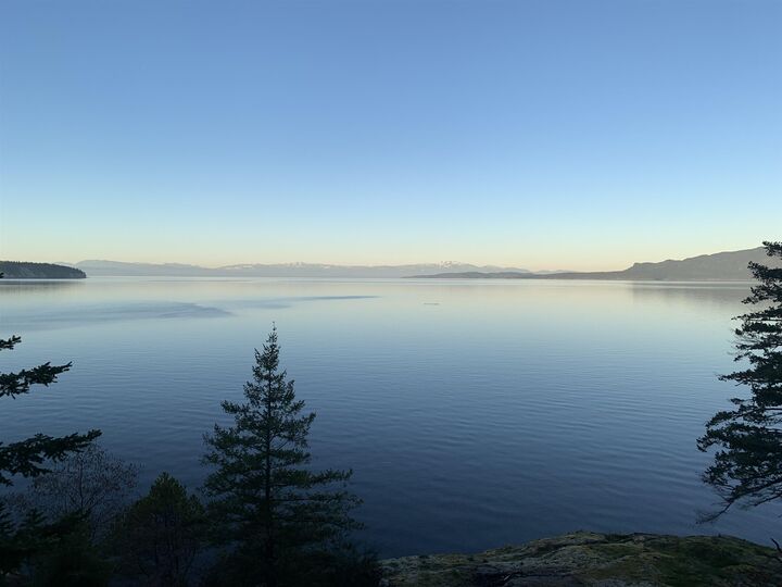 Photo de la propriété: 10881 Sunshine Coast Highway BC V7Z 1B8
