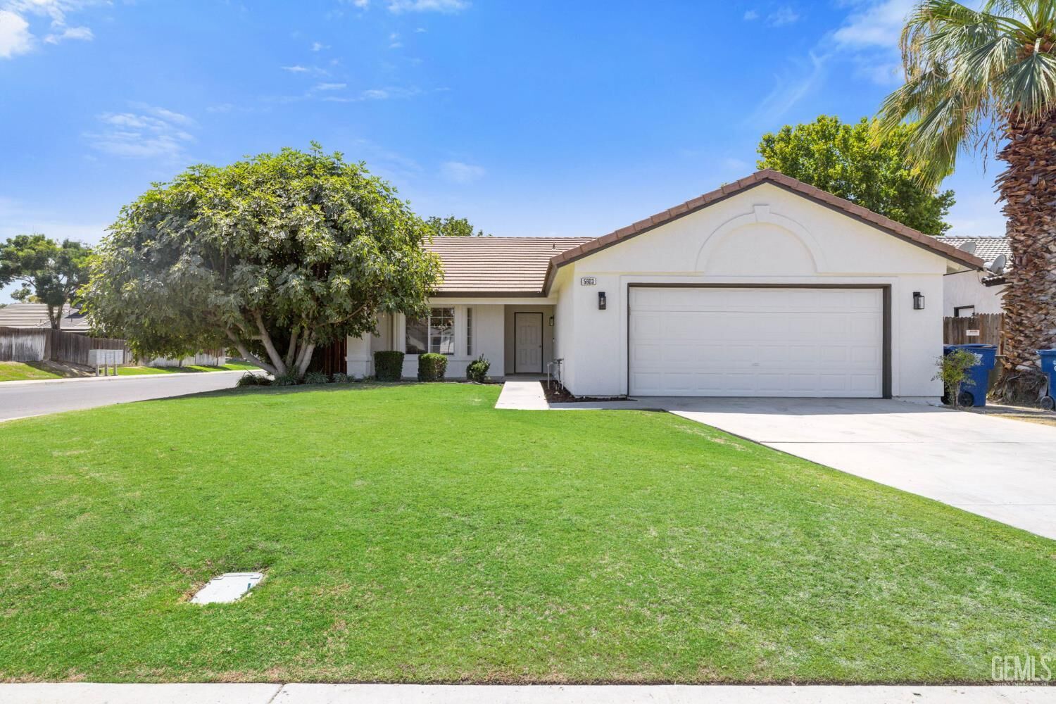 Property Photo: 5603 Pine Canyon Drive CA 93313