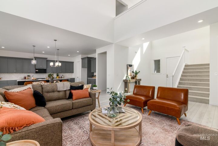 Property Photo: 14647 Pewter Point St ID 83607