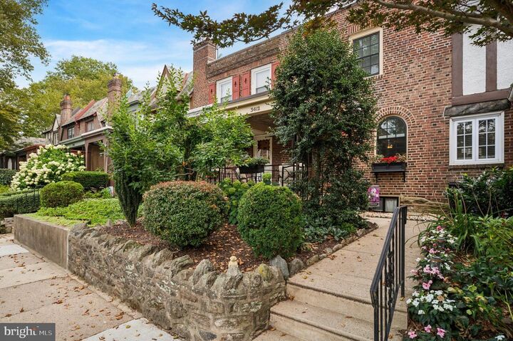 3412 W Queen Lane  Philadelphia PA 19129 photo