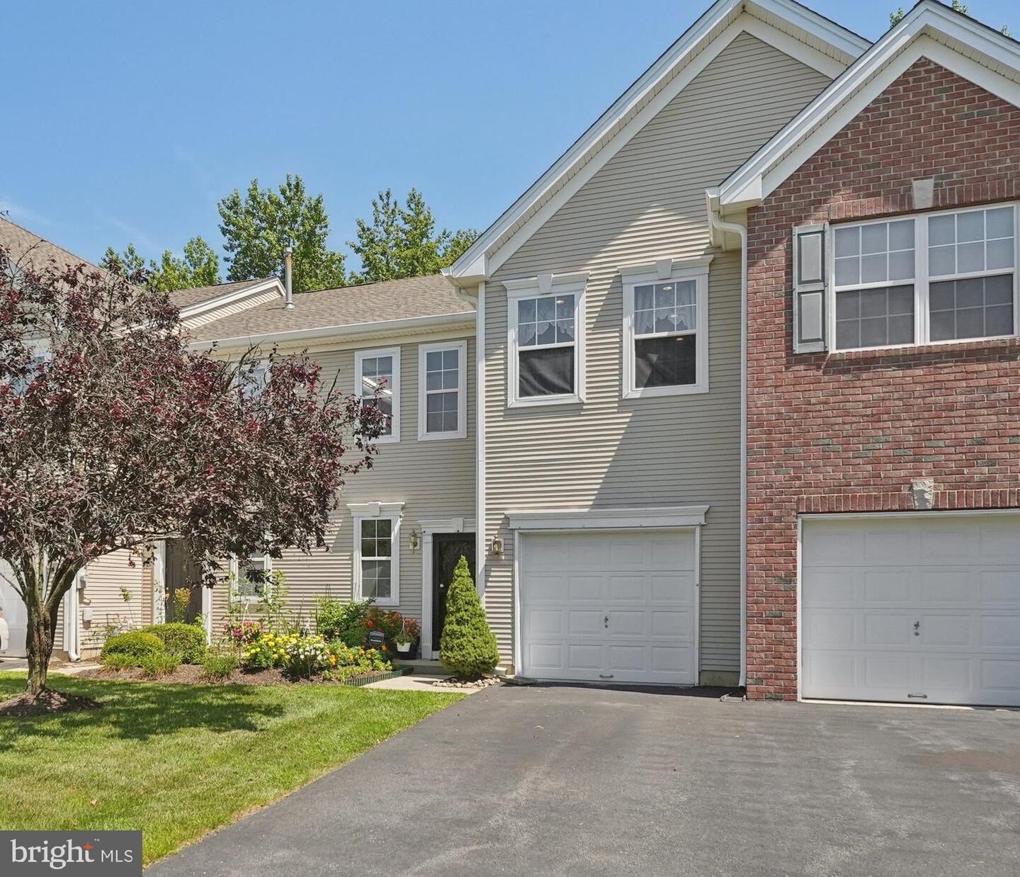 Property Photo: 7 Leed NJ 08550