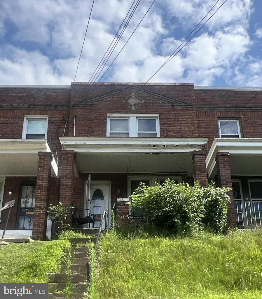 Property Photo: 2515 Fairlawn Avenue SE DC 20020