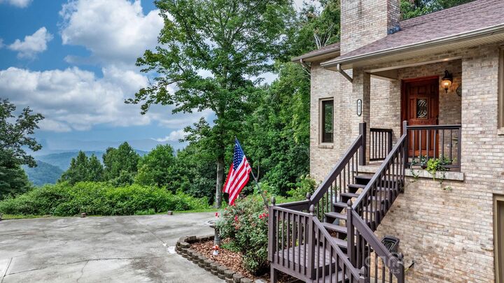 4415 Laurel Ridge Drive  Lenoir NC 28645 photo