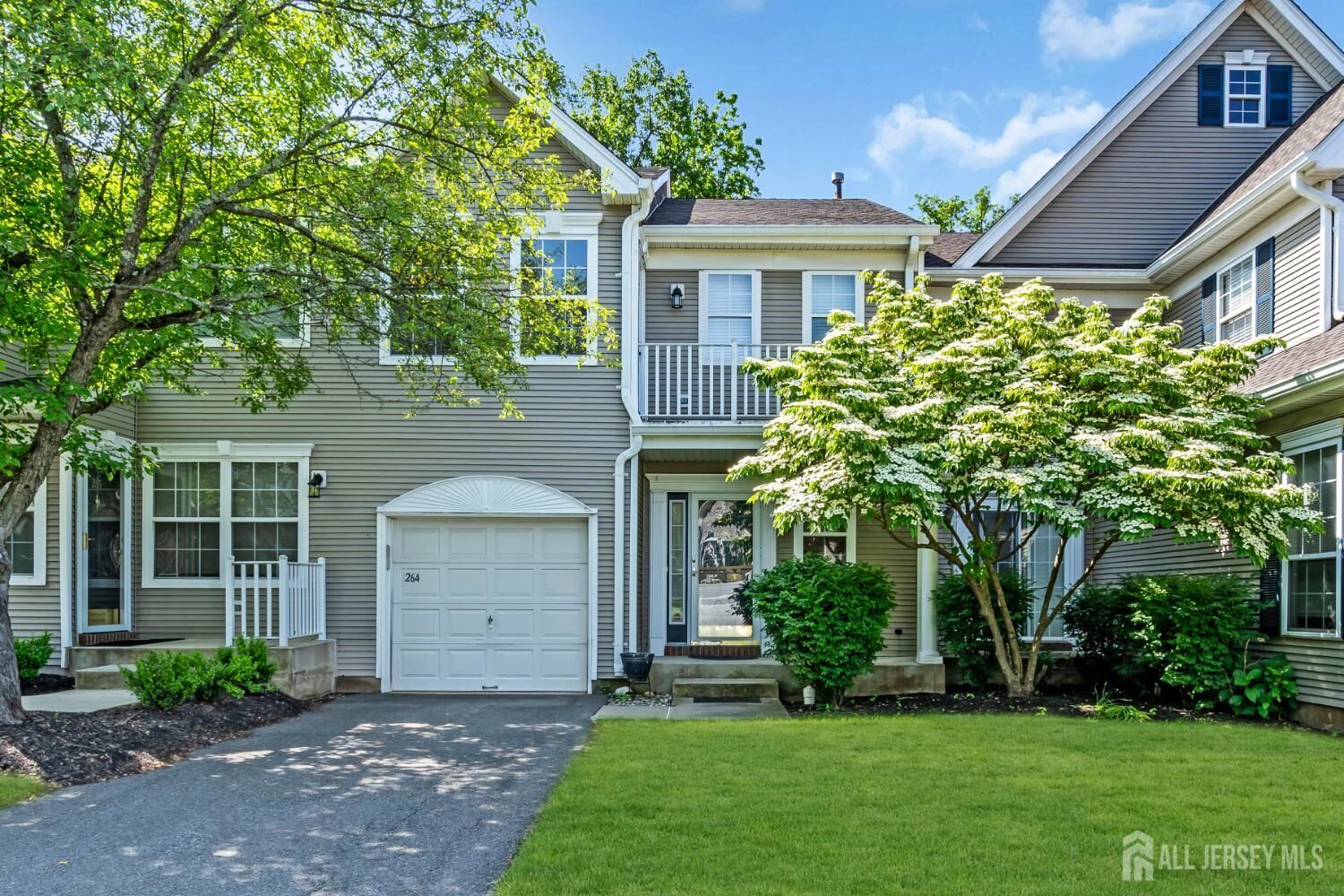 Property Photo: 264 Marcia Way NJ 08807