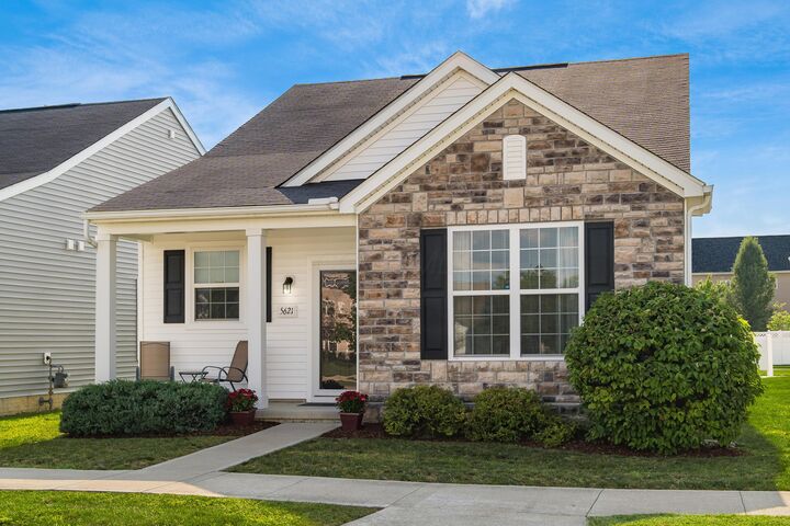 Property Photo: 5621 Ellis Brook Drive OH 43016