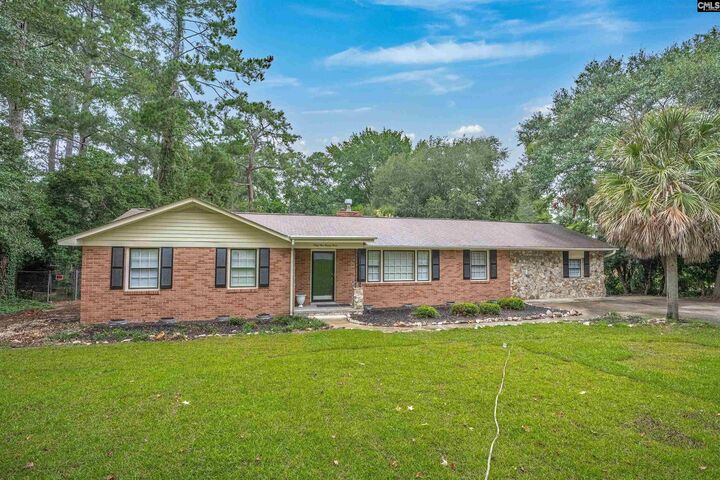 Property Photo: 6923 Wedgefield SC 29206