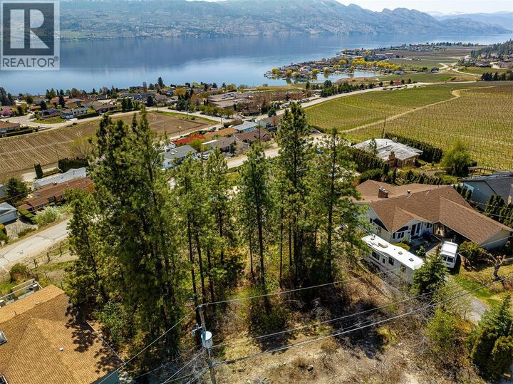 Photo de la propriété:  Lot B Gregory Road  BC V1Z 2W4 