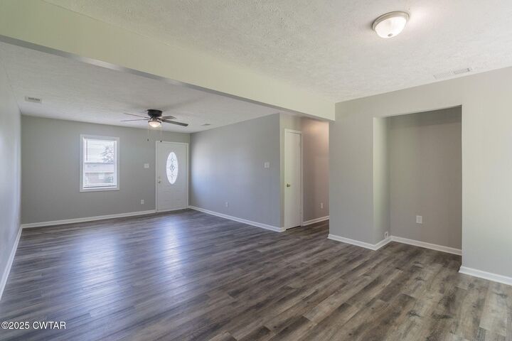 Property Photo:  533 Robin Street  TN 38012 