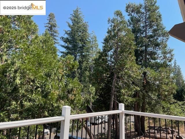 Property Photo: 25186 Rebekah Rd CA 95335