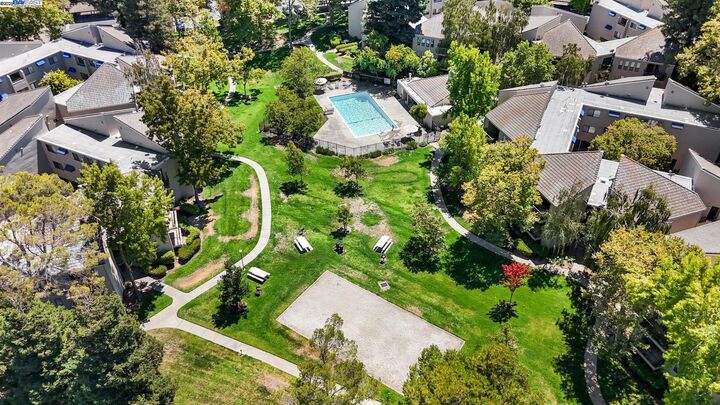 39455 Albany Common V  Fremont CA 94538 photo