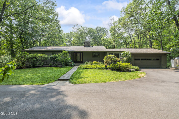 Property Photo:  18 Sage Hill Lane  NY 12204 