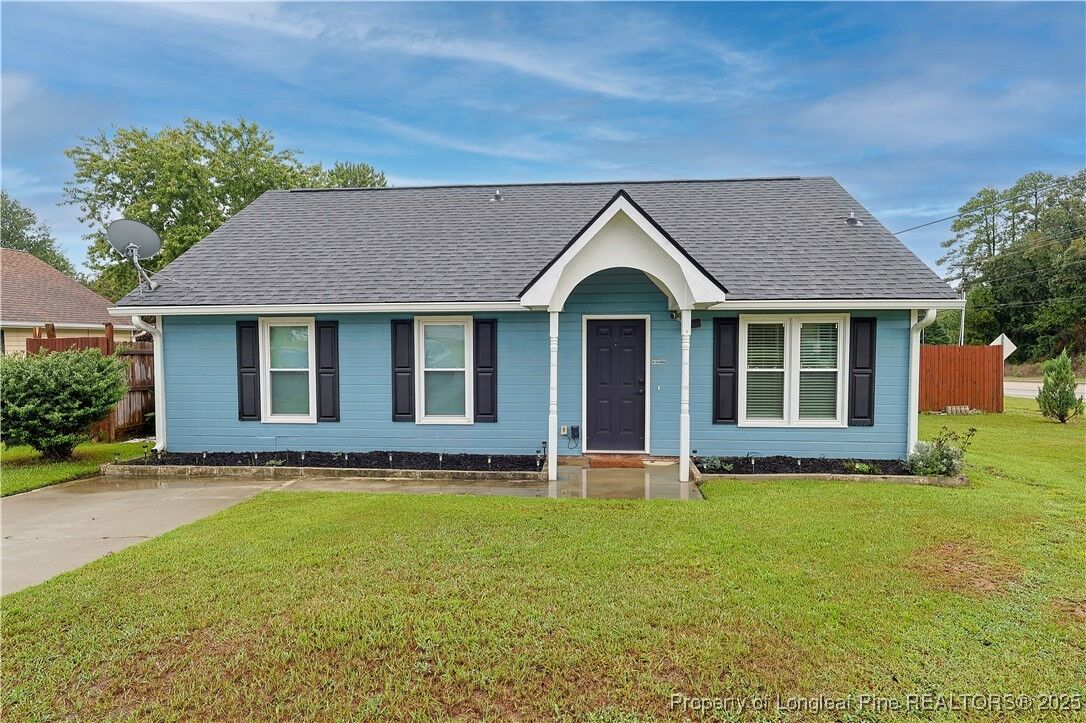 Property Photo: 1000 Tyler Drive NC 28314