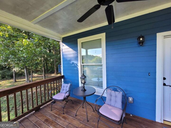 Property Photo:  135 Peachtree Street  GA 30683 