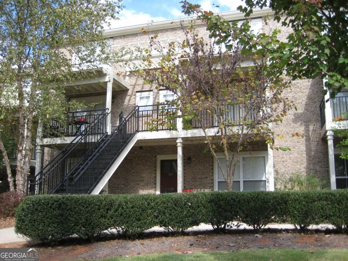Property Photo:  490 Barnett Shoals Road 819  GA 30605 