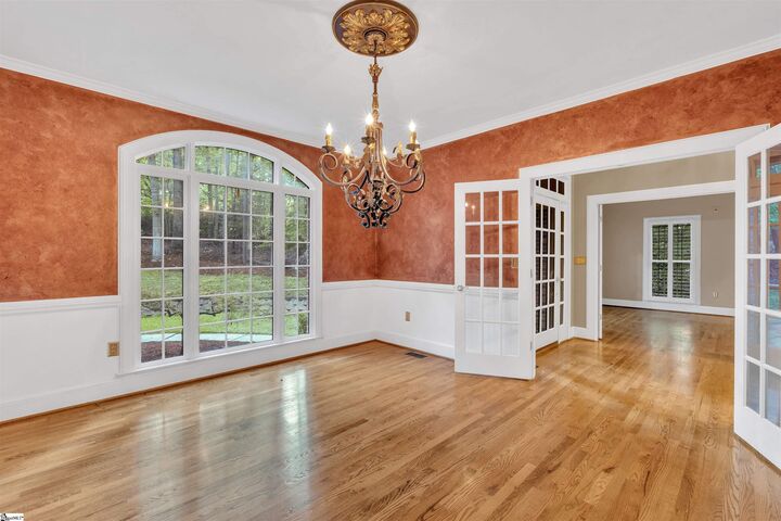 Property Photo: 388 Pinehurst Drive SC 29306