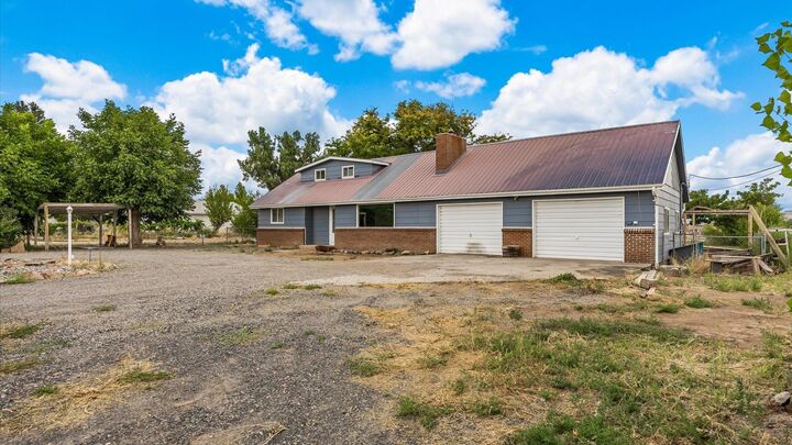 Property Photo: 8460 Bobs Road CO 81410