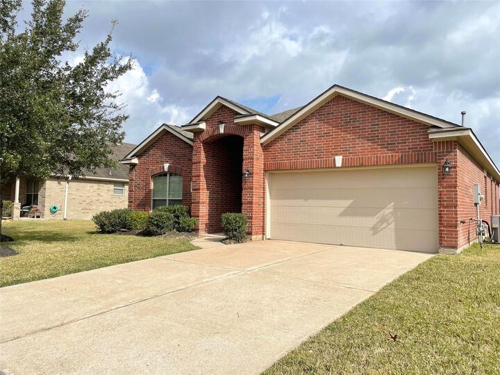 Property Photo:  3205 Black Lane  TX 77584 