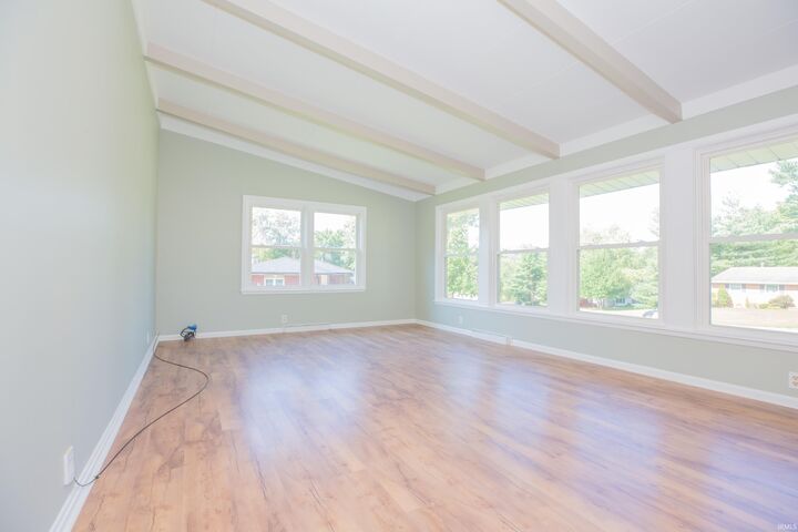 Property Photo: 7811 Meadowview Drive IN 47710