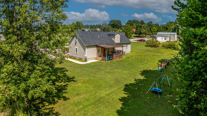 Property Photo: 54 Fox Run KY 40351