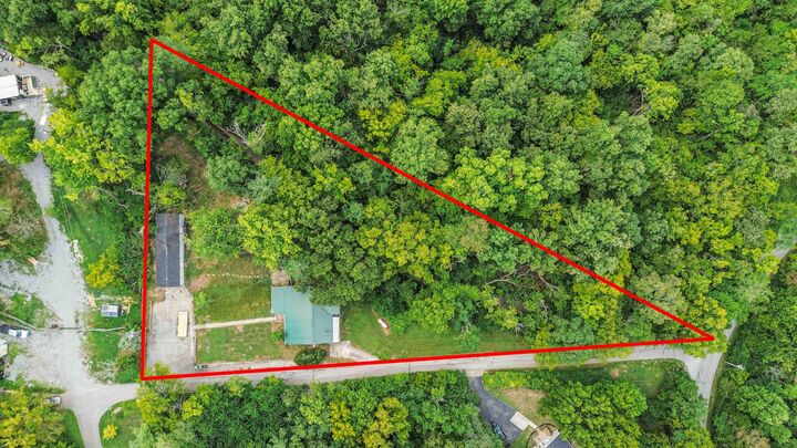 Property Photo: 6309 Old Jacks Creek Road KY 40515