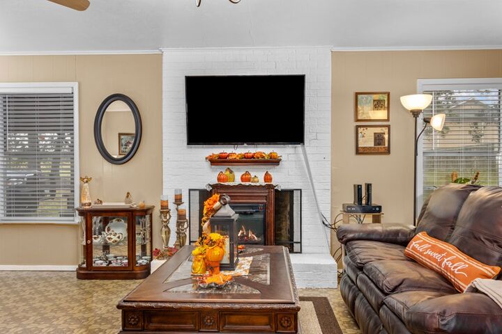 Property Photo: 5206 Lotus Lane TX 75904