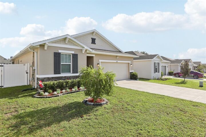 Property Photo: 10358 Church Hammock Road FL 34788