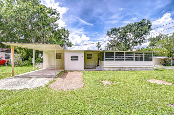 Property Photo:  37444 Hammond Drive  FL 33541 