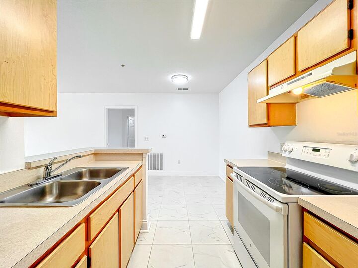 Property Photo:  6524 Swissco Drive 1012  FL 32822 