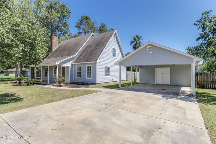 Property Photo: 18059 Commission Road MS 39560