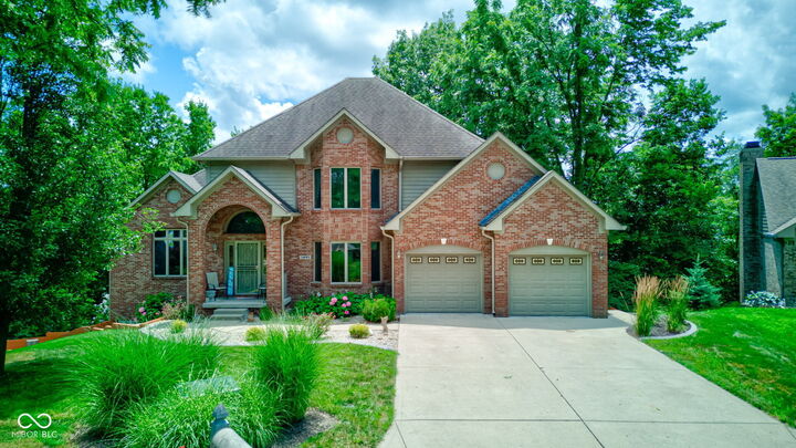 Property Photo: 5895 Annanhill Court IN 46123
