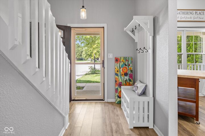 Property Photo: 1527 Blue Grass Parkway IN 46143