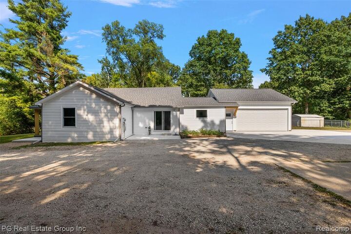 5771 Gratiot Avenue  Saint Clair MI 48079 1911 photo