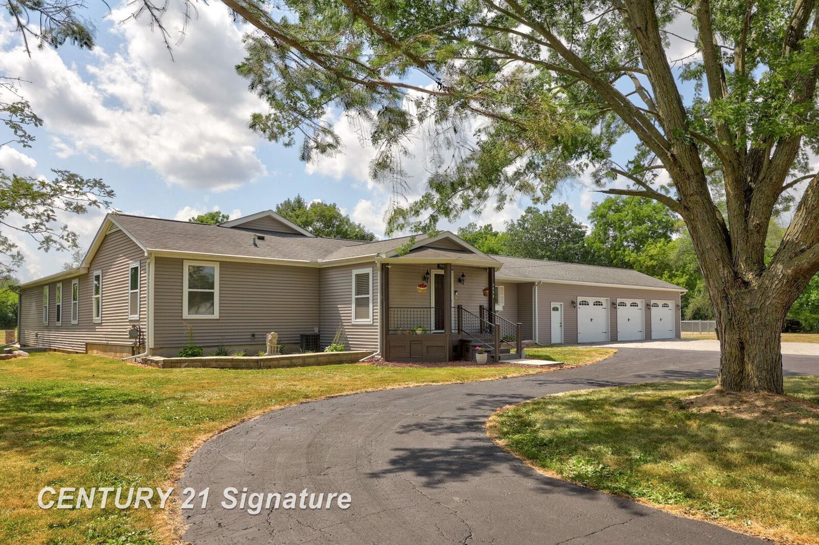 Property Photo:  4098 Crosby Road  MI 48506 