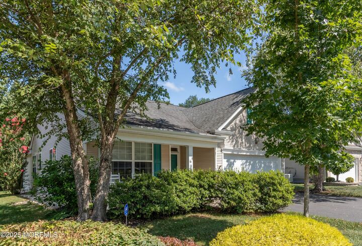 Property Photo:  57 Chesterfield Drive  NJ 08527 