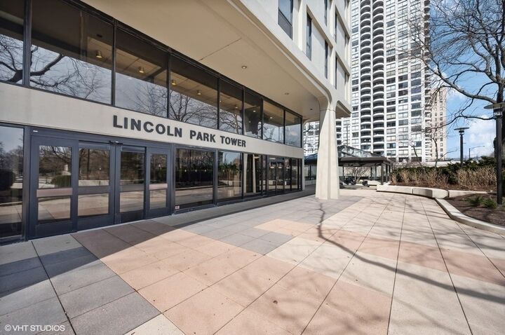 Property Photo:  1960 N Lincoln Park West 1502  IL 60614 