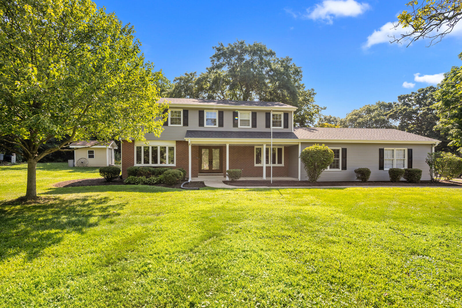 Property Photo:  230 Woodland Hills Road  IL 60510 