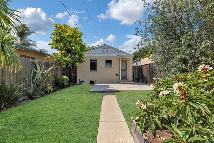 Property Photo: 622 15th Street CA 92648