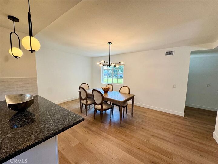 Property Photo:  1502 W Hemlock Way  CA 92704 