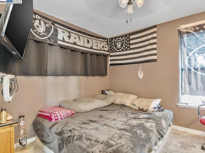 8450 Montpelier Way  Sacramento CA 95823 photo
