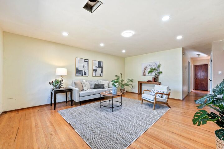 Property Photo:  1330 Alder Place  CA 95618 