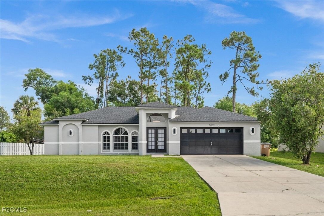 Property Photo: 5562 Belrose Street FL 33971