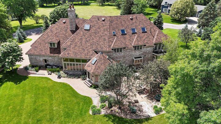 Property Photo: 2240 Chelmsford Lane MN 56301