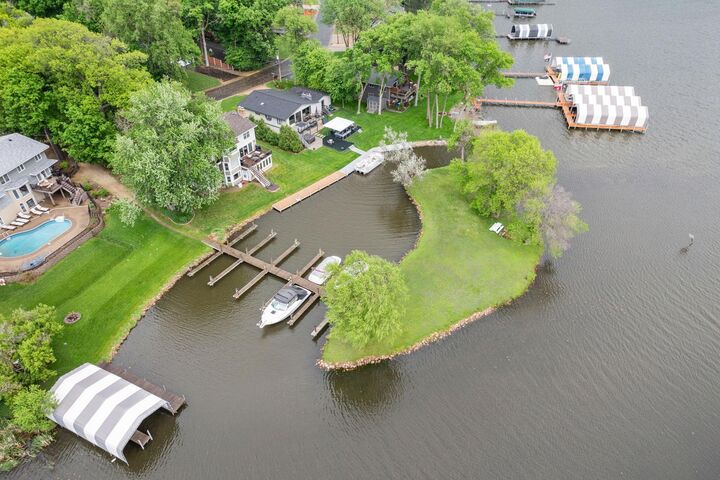 Property Photo:  1756 Lafayette Lane  MN 55364 