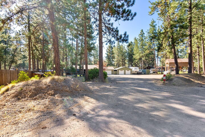 Property Photo:  19275 Cherokee Road  OR 97702 