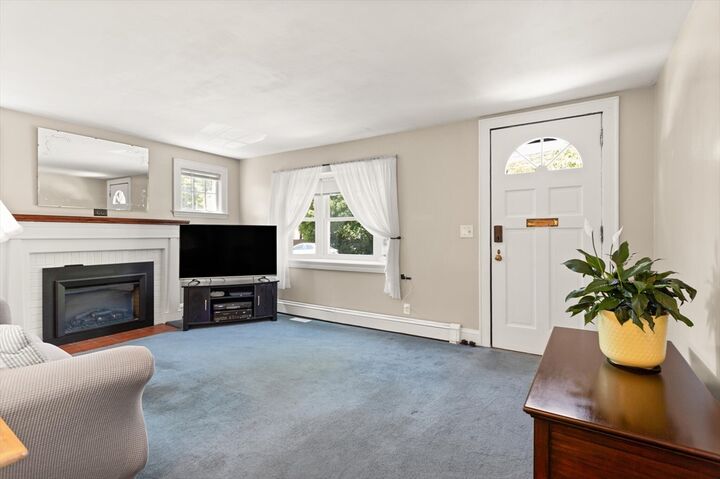 Property Photo: 41 Edgeworth St MA 02189