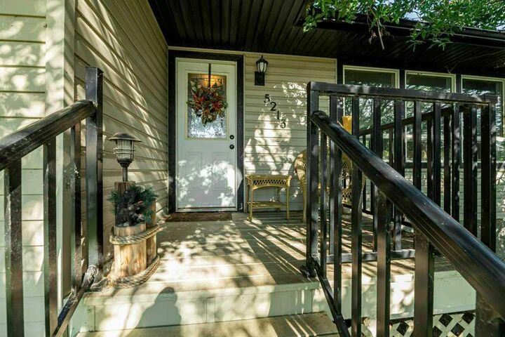 Property Photo: 5213 50 Street AB T0C 0J0